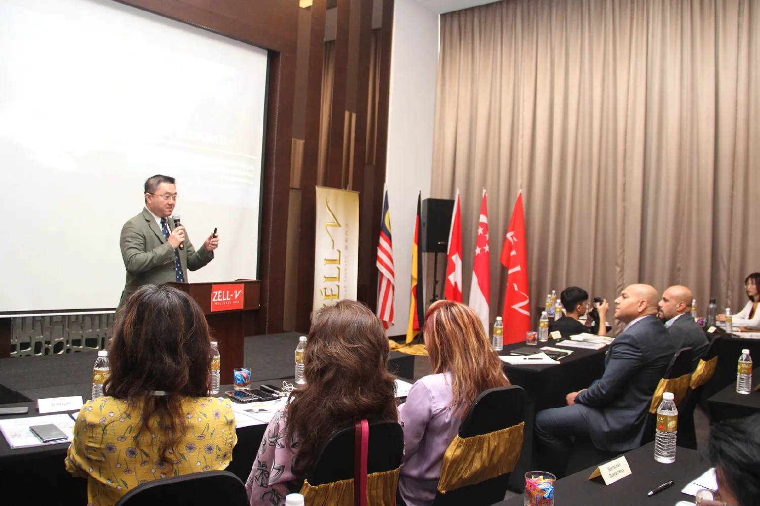 symposium past event 6